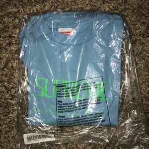 Supreme anno tee
